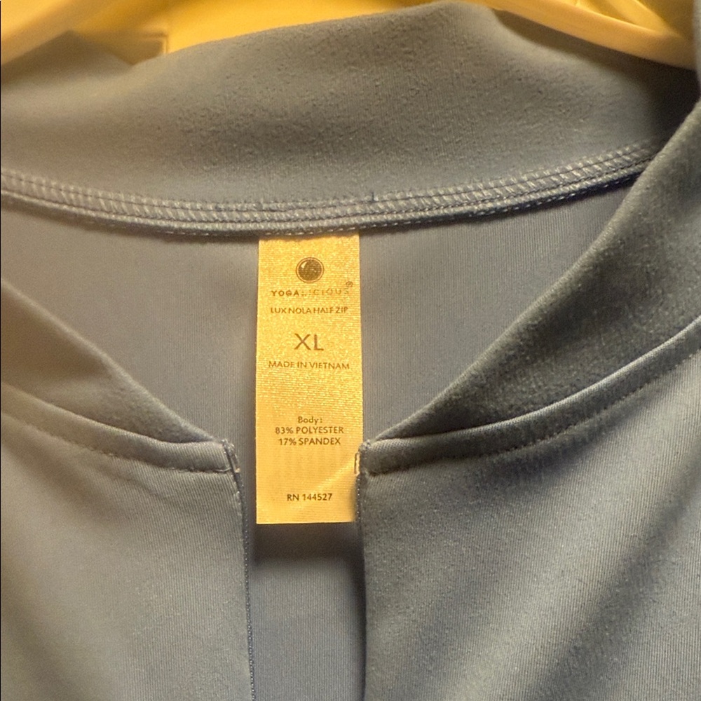 Yogalicious Women's Blue Cropped Sweatshirt - Picture 3 of 3